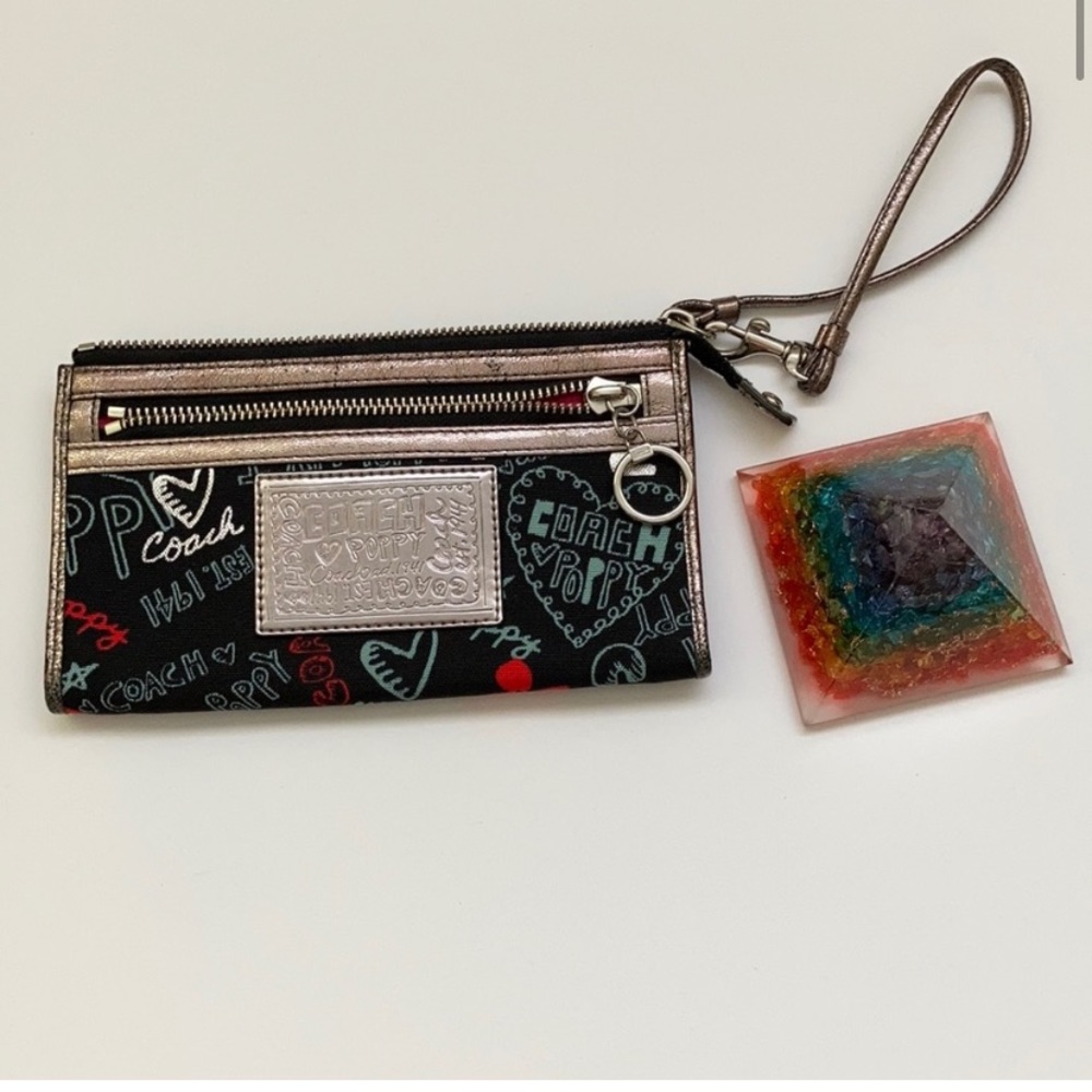 Coach Poppy wallet/wristlet